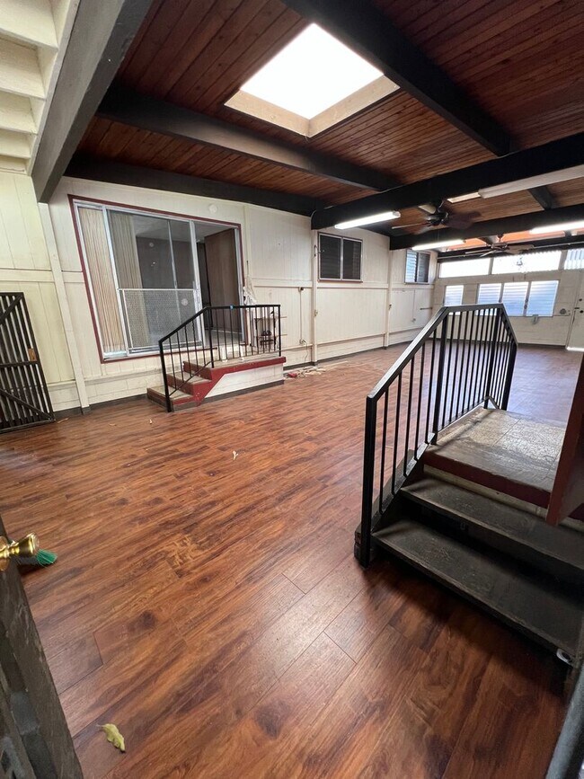 Foto del edificio - 949 Lehua Ave