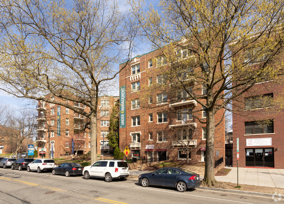 Building Photo - Longfellow Apartments