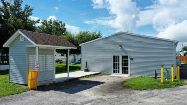 Building Photo - 9751 FL-78