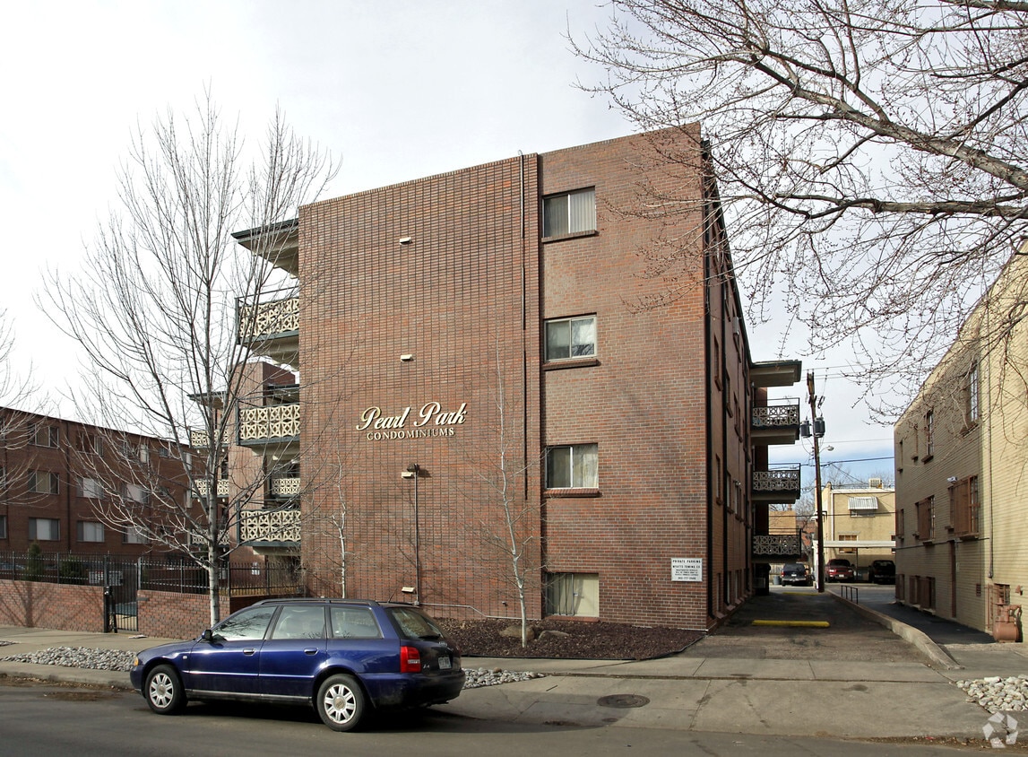 Building Photo - Pearl Park Condominiums