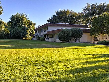 Building Photo - 851 Pomona Ave