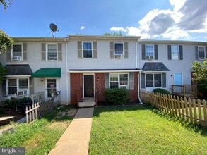 Building Photo - 624 Highview Ct