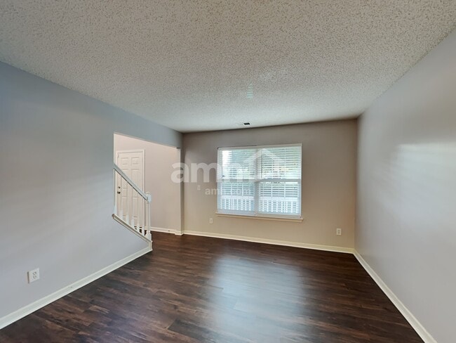 Building Photo - 6214 Ohaus Ct