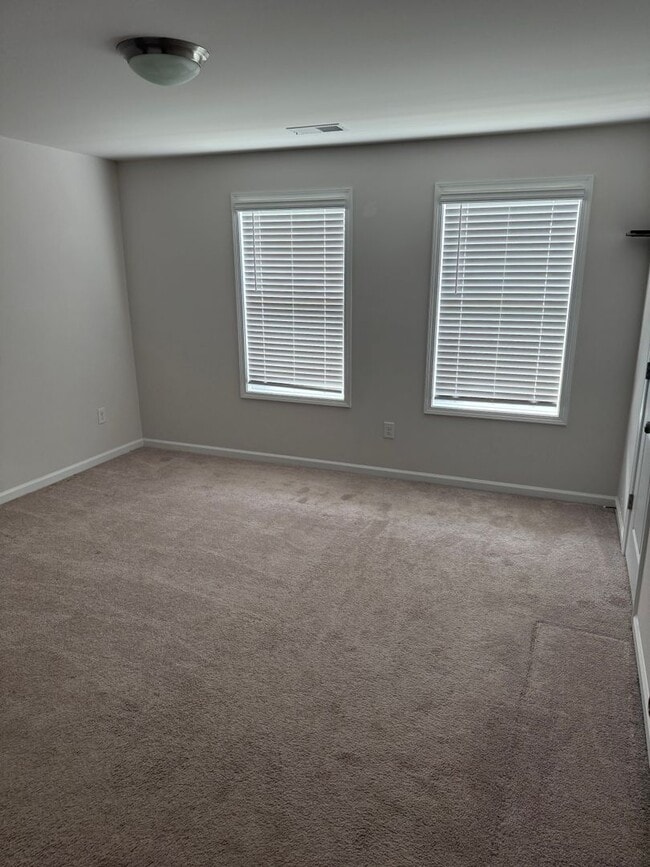 Photo - 316 Laurel Park Dr Townhome