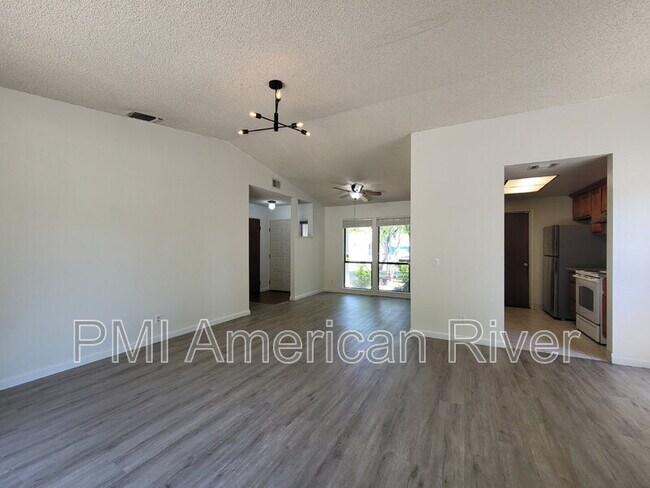 Foto del edificio - 7396 Marani Way