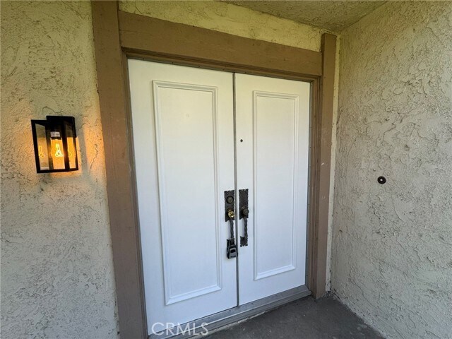Building Photo - 332 Winding Ln