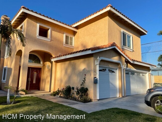 Building Photo - 6 br, 5 bath House - 2049 E. Turin Ave