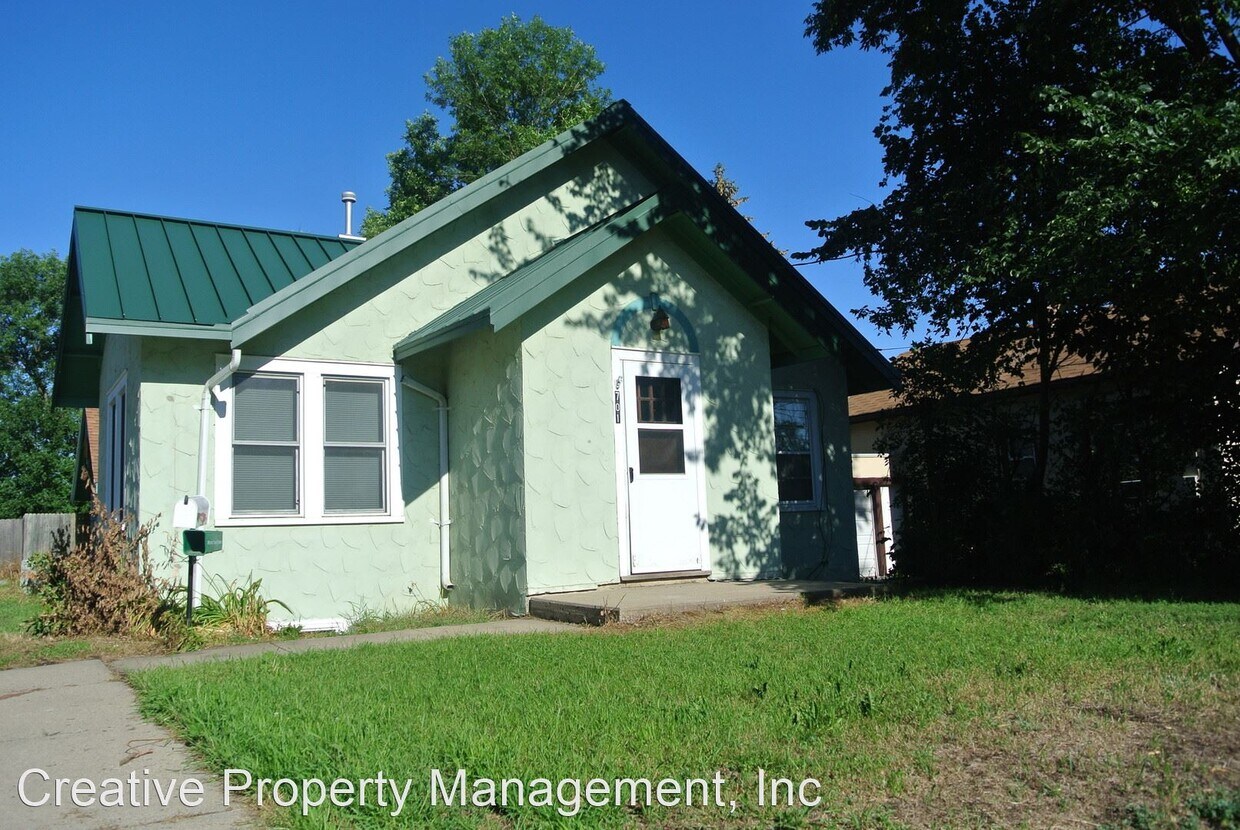 Primary Photo - 3 br, 1 bath House - 701 - 1st St NW