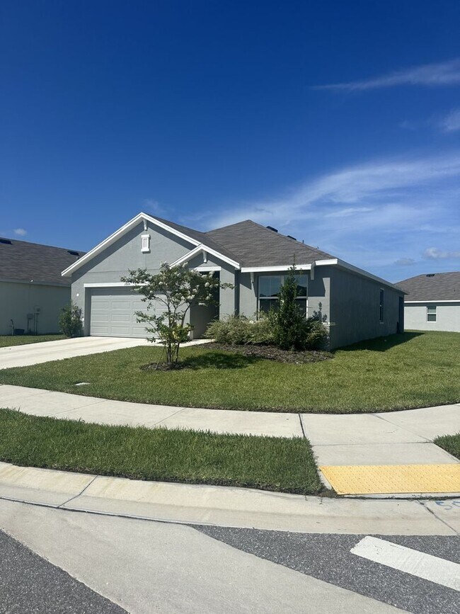 Foto del edificio - Gorgeous 3-Bedroom, 2-Bathroom Townhouse in Bradenton