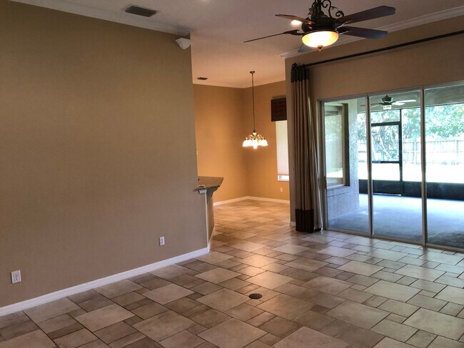 Foto del edificio - Gorgeous 4 bed/4 bath Home in Casselberry