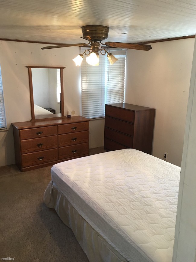 Building Photo - 1 br, 1 bath  - 146 Wexford Ave