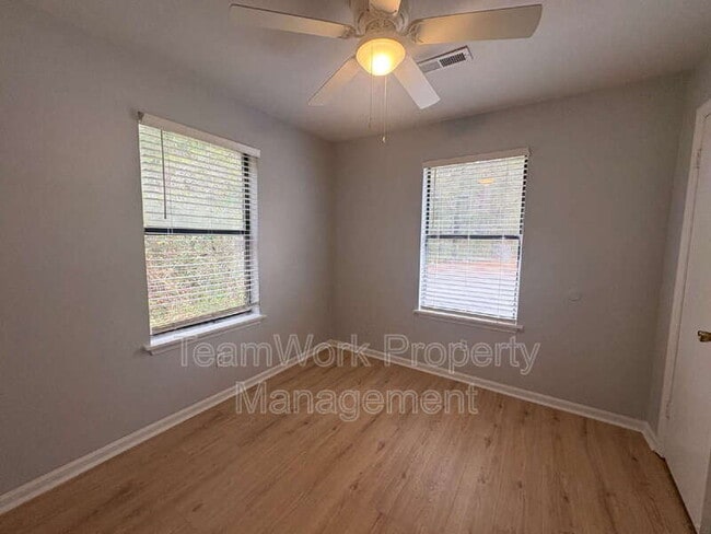 Building Photo - 121 Canvasback Dr