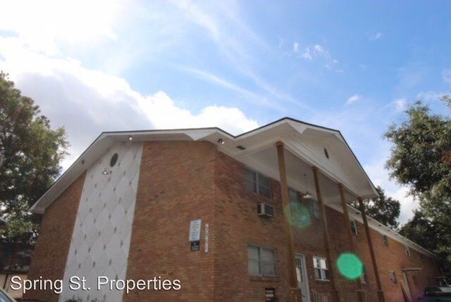 Building Photo - 3951 St Johns Ave