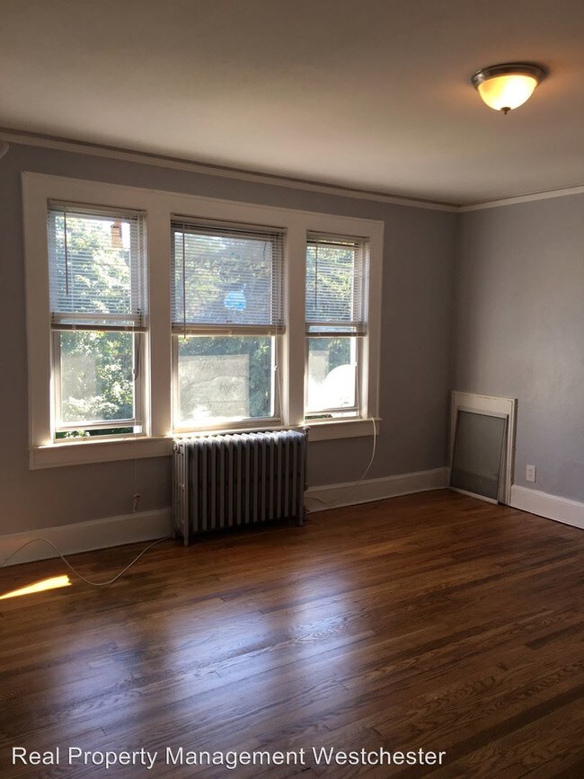 Building Photo - 59 Ferris Pl
