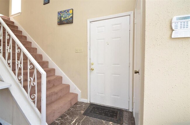 Foto del edificio - 15714 Baybriar Dr