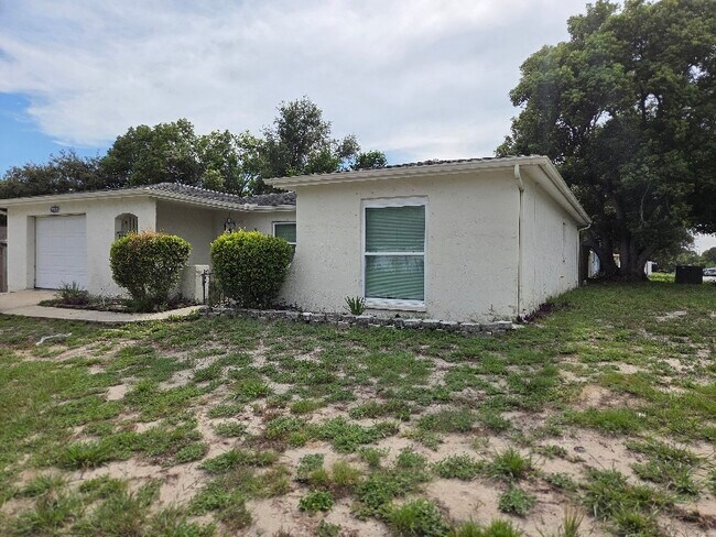Foto del edificio - 9935 Marlinton Ln