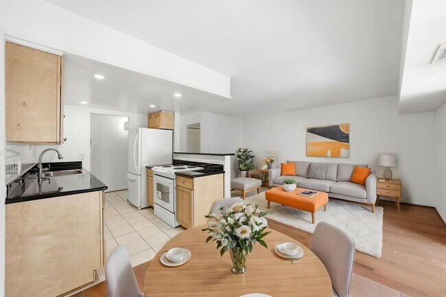 Foto del edificio - 2255 Castle Rock Square