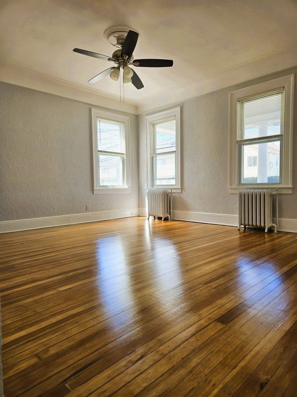 Foto del edificio - 56 4th Ave