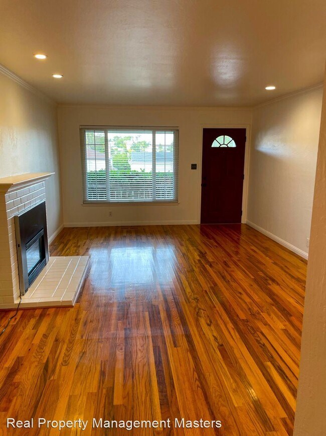 Foto del edificio - 3 br, 2 bath House - 18437 Terry Way