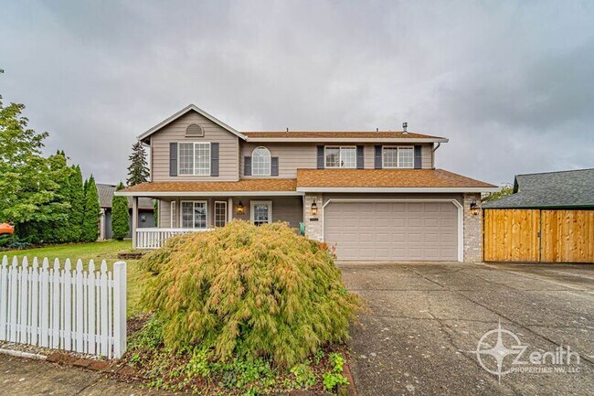 Building Photo - 10404 NE 65th Ave