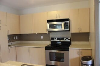 Building Photo - 95-1125-1125 Koolani Dr