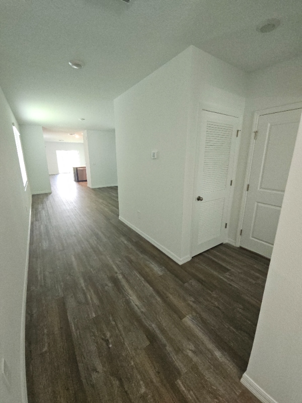 Building Photo - 6883 Broad River Ave