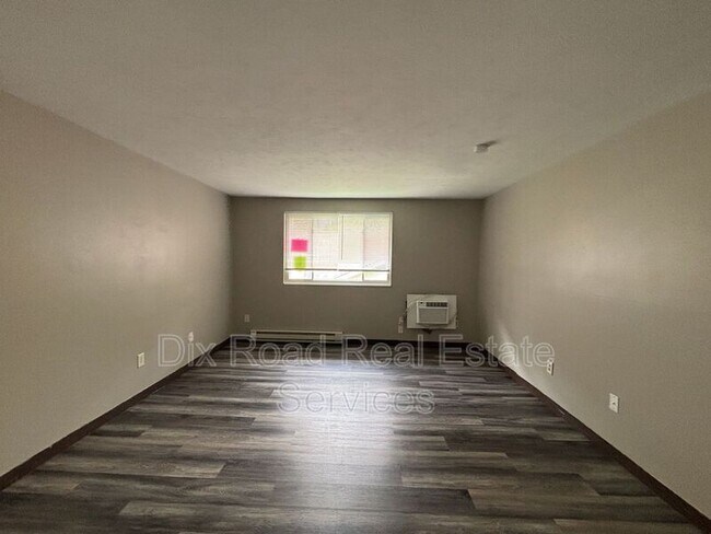 Foto del edificio - 739 Trumbull St