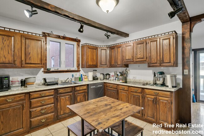 Foto del edificio - 110 Cypress St