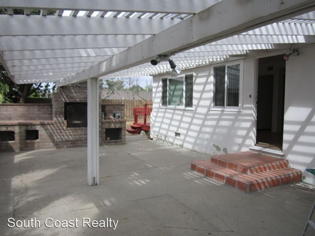 Foto del edificio - 3 br, 2 bath House - 613 Torrey Place