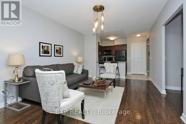 Photo du bâtiment - 235 Sherway Gardens Rd