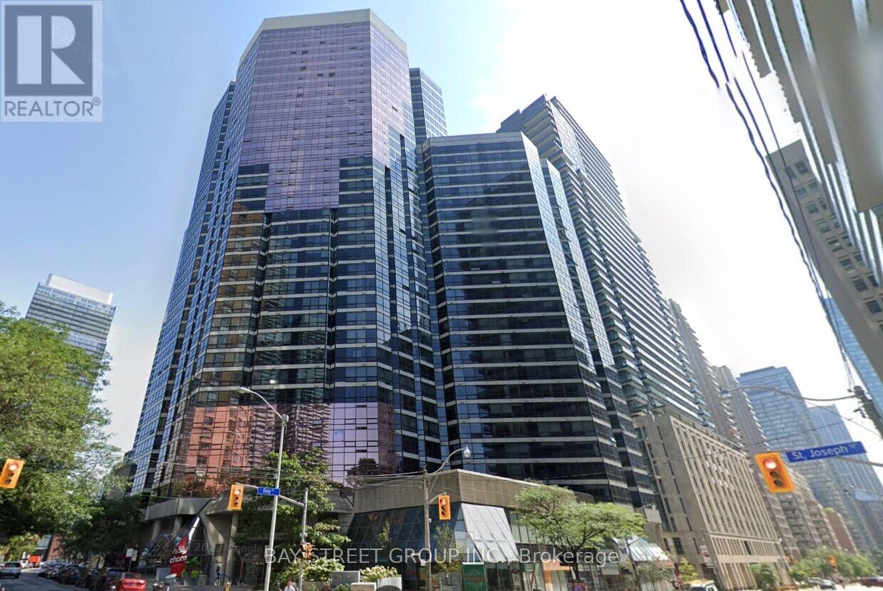 Photo principale - 1001 Bay St.