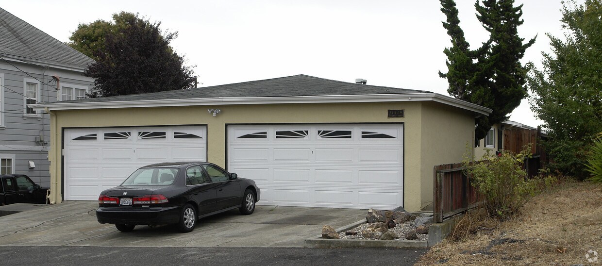 Primary Photo - 21429 Ocean View Dr
