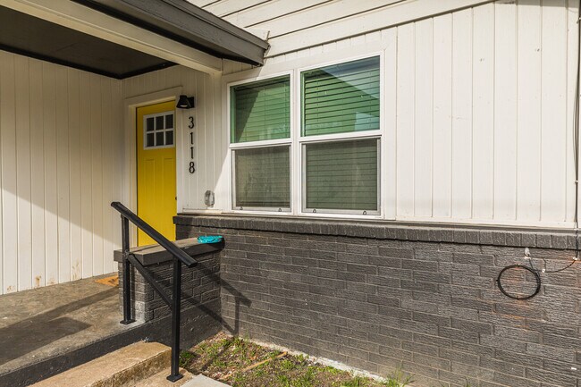 Building Photo - 3118 Cross Cir