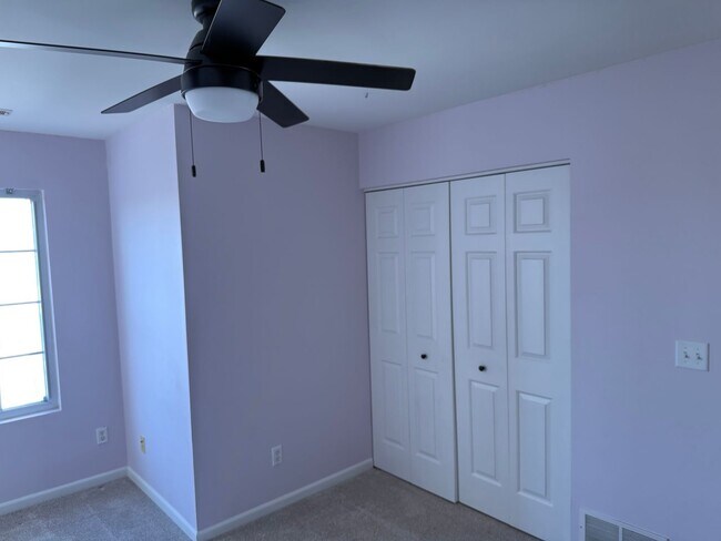 Foto del edificio - 3 Bedroom Condo Loves Park