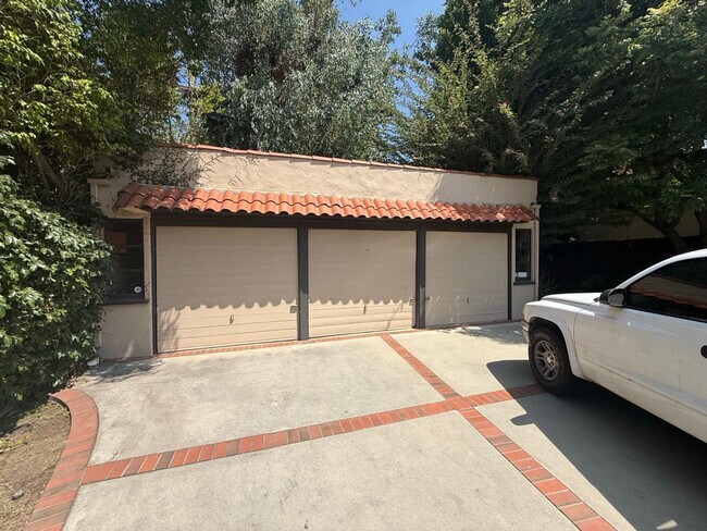 Foto del edificio - 2935 Monterey Rd