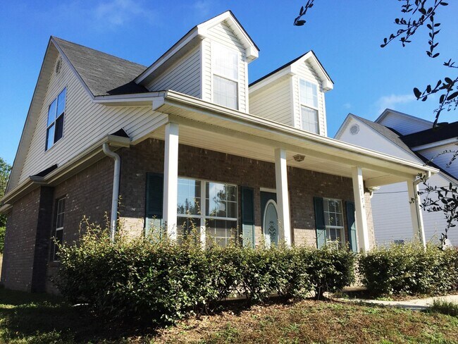 Building Photo - 2174 Lake Silver Rd. Crestview Fl 32536 As...