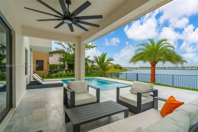 Foto del edificio - 15540 NW 88th Ave