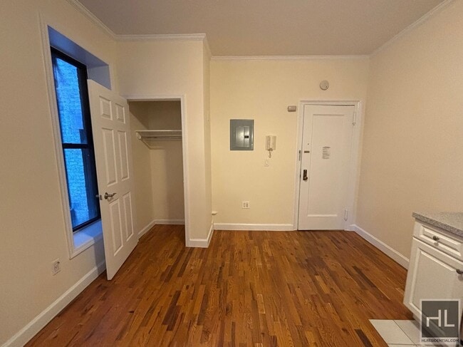 Building Photo - WEST 72 STREET