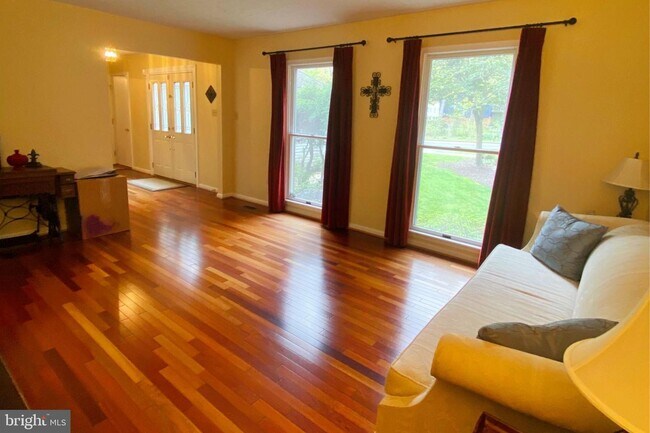 Foto del edificio - 232 Lower Magothy Beach Rd