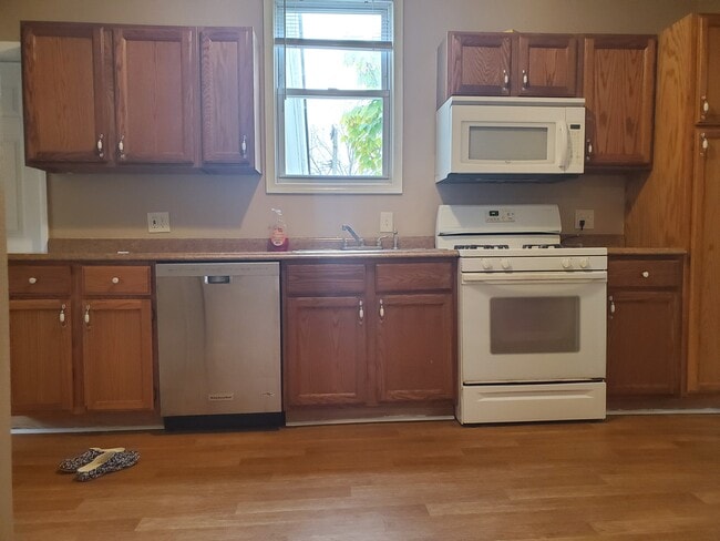 Building Photo - 801 W Michigan Ave