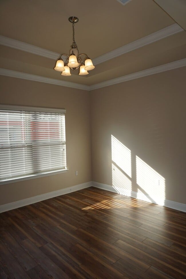 Foto del edificio - Crestivew: 4 Bedroom in Liberty Oaks