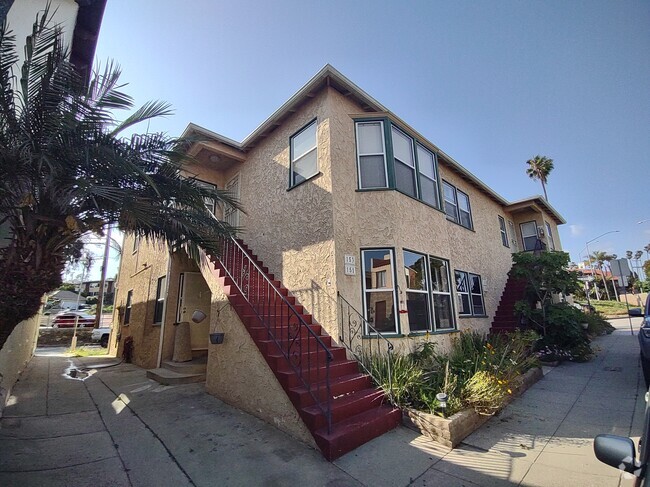 Building Photo - 151 Ximeno Ave