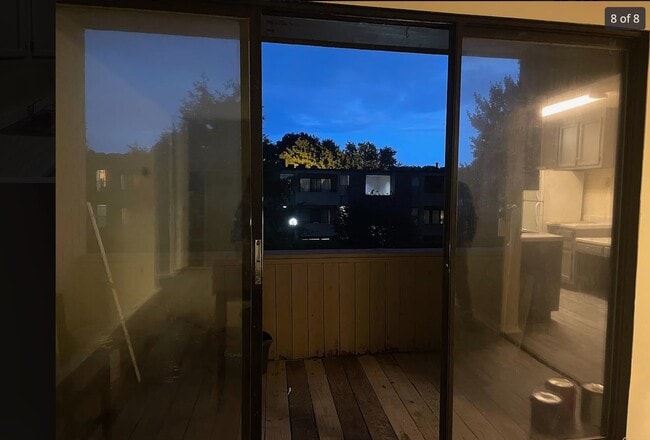Balcony - 52 Shrewsbury Green Dr