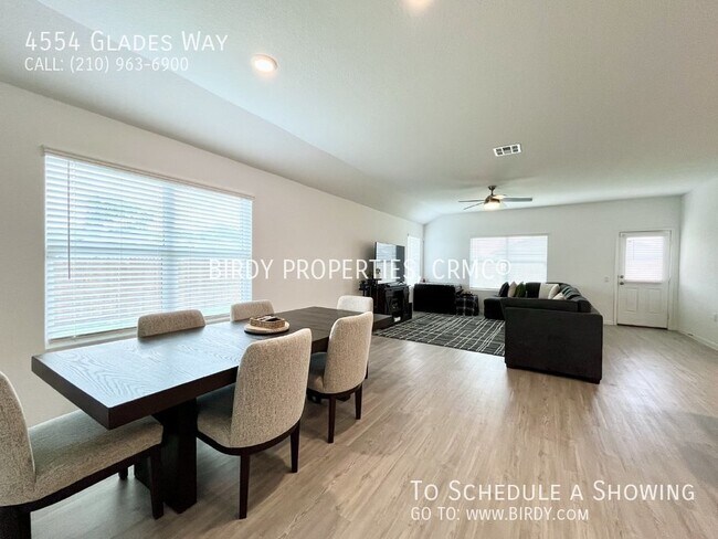 Building Photo - 4554 Glades Wy