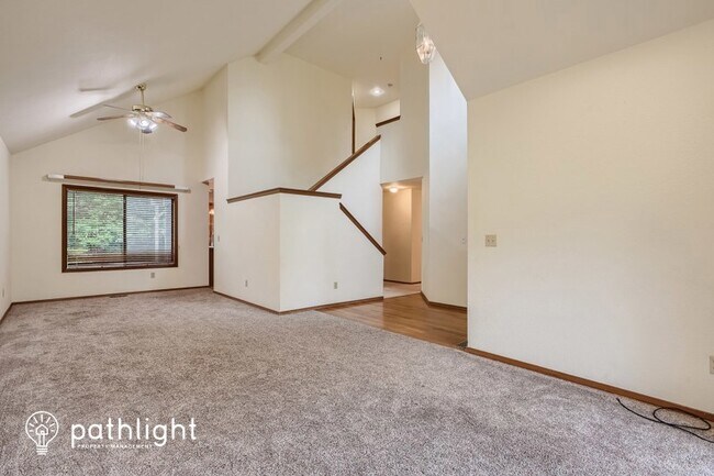 Building Photo - 205 Spring Place, Enumclaw, WA, 98022