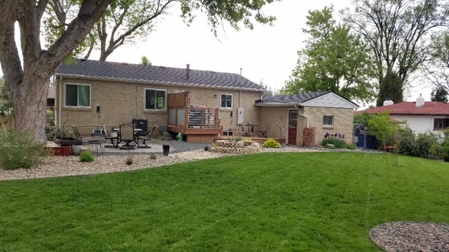 Building Photo - 3900 Dover St