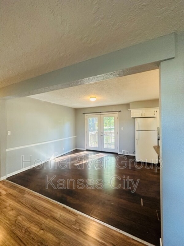 Building Photo - 14409 East 39th St S