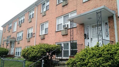 Building Photo - 385 Stuyvesant Ave.