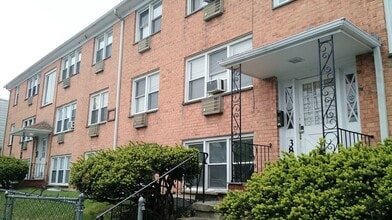 Building Photo - 385 Stuyvesant Ave.