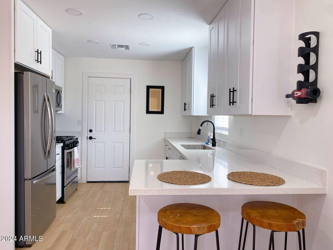 Foto principal - 2914 E Sheridan St